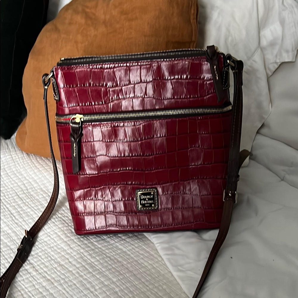 Dooney & Bourke Red Croc-Embossed Crossbody Bag